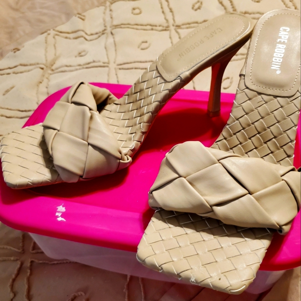 Mule Sandal